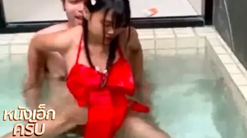 คลิปหลุดเย็ดสด boom_58 พี่บูม หนุ่มไทยควยใหญ่พาสวยสวยตัวเล็กมาเย็ดหีโคตรเด็ด โดนจับกระแทกหีเย็ดกันไม่ยั้งซอยหีรัวๆ เย็ดสดแตกในงานโคตรดี